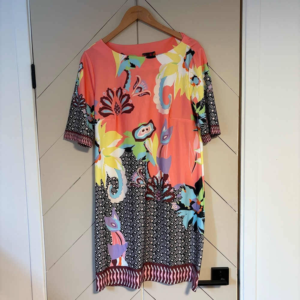 Isle by Melis Kozan Pink Abstract Floral Print Shift Dress Size M - Picture 2 of 5